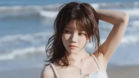 点的馄饨上来抄手